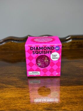J’ADORE diamond- Squishy Sensory Toy - Pink